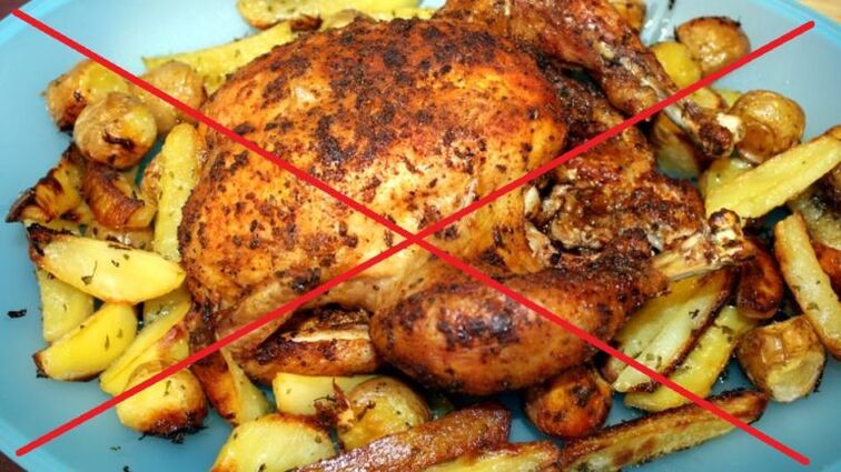 Fetthaltige frittierte Lebensmittel sind bei Pankreatitis verboten